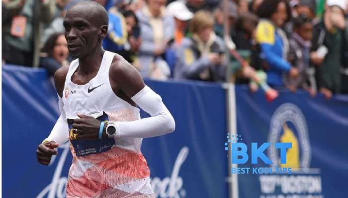 Eliud Kipchoge defeated Boston Marathon