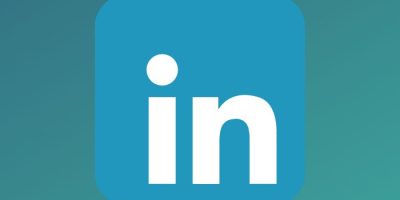 LinkedIn's Premium Subscriptions Soar to $1.7 Billion in 2023 with AI Boost
